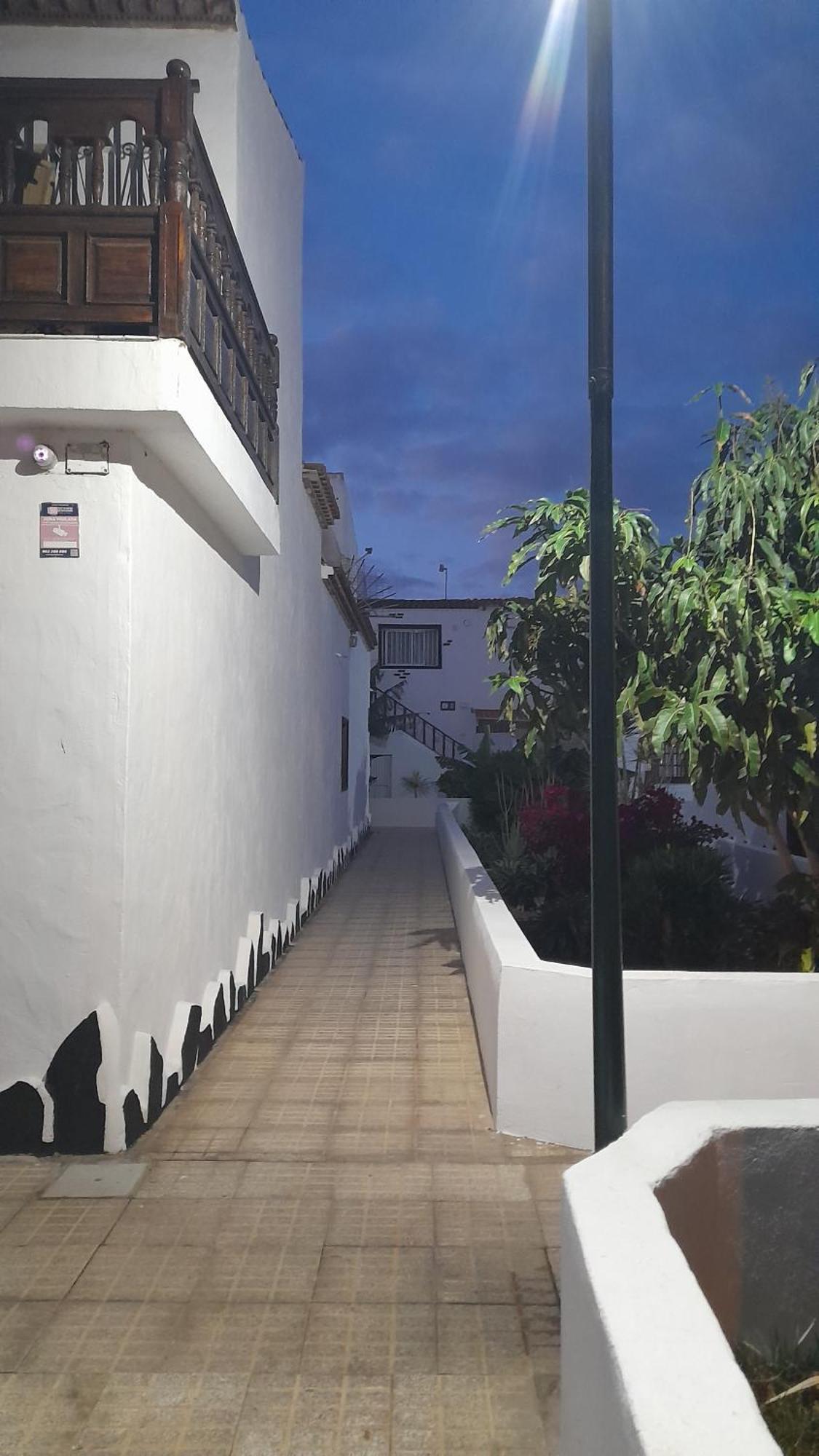 Playa Montana Amarlla,pools,wifi Appartamento Costa Del Silencio