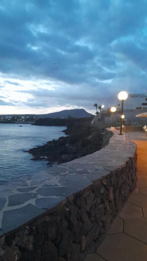 Apartment Playa Montana Amarlla,pools,wifi Costa Del Silencio