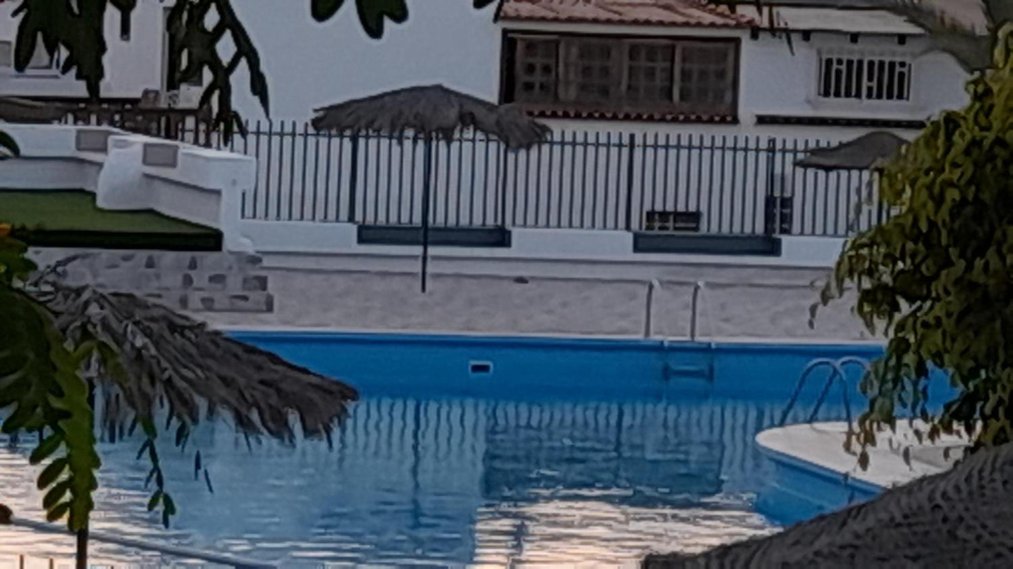 Playa Montana Amarlla,pools,wifi